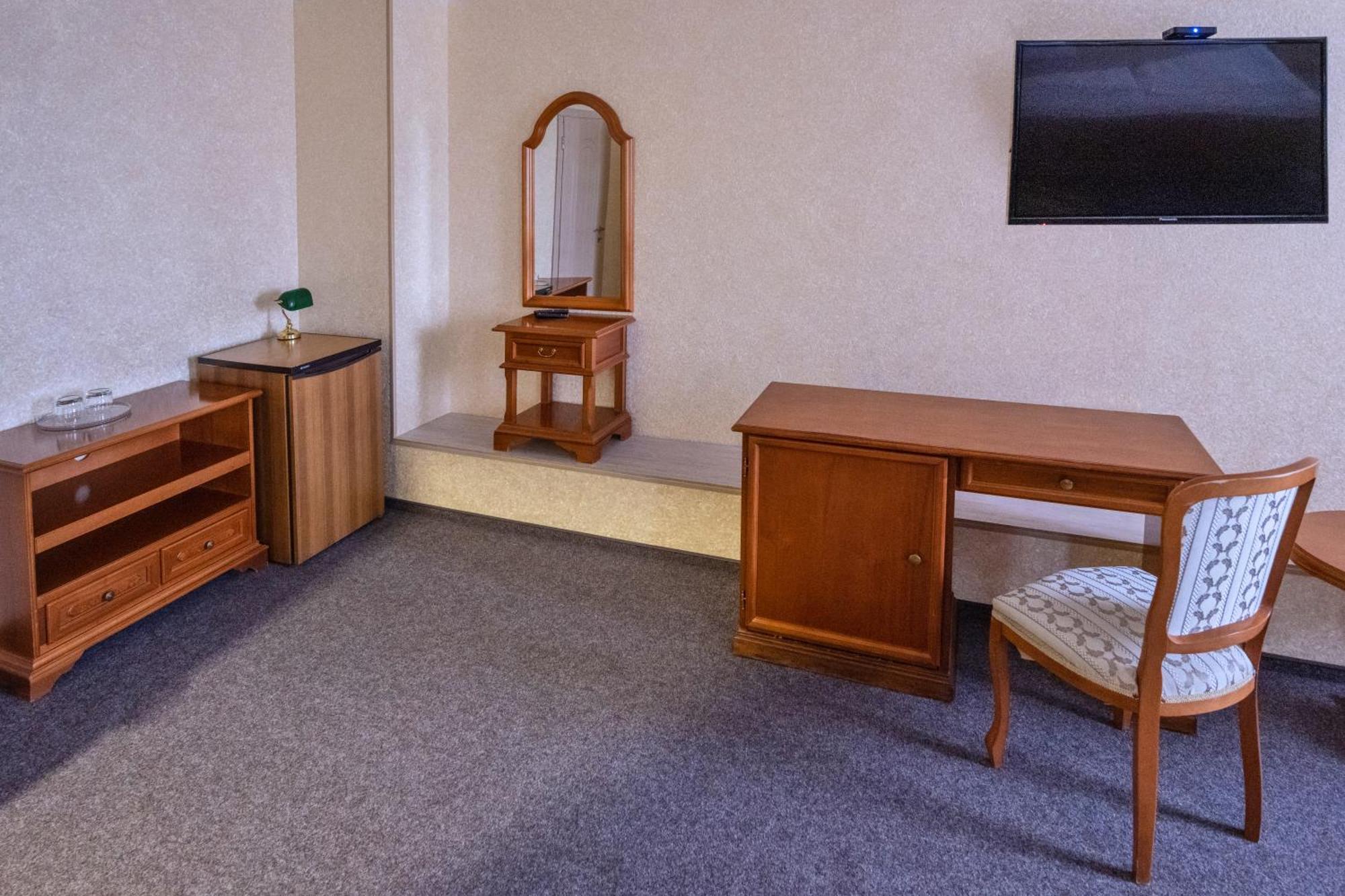 Hotel Express Корпус 2 Kijów Zewnętrze zdjęcie